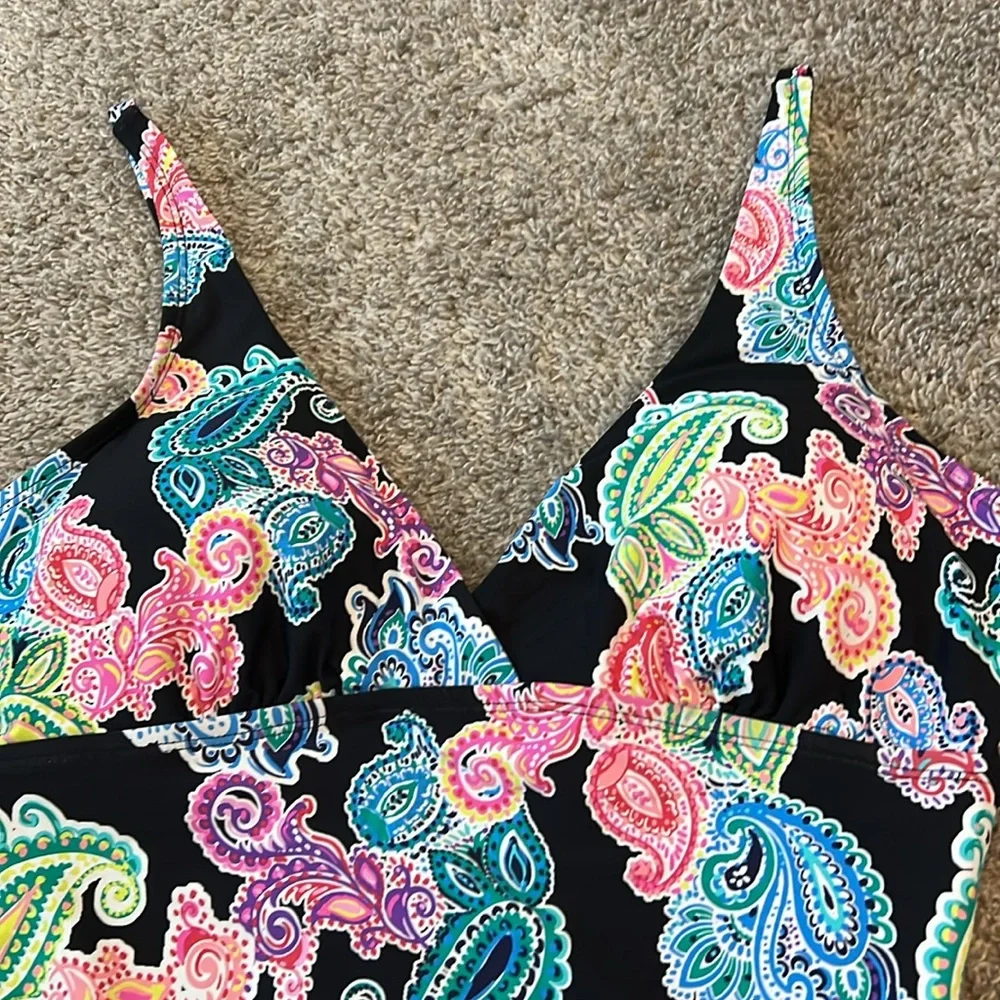 NWT $59 Leilani Poolside Paisley Kauai One Piece Swimsuit 12 Black Colorful New‎